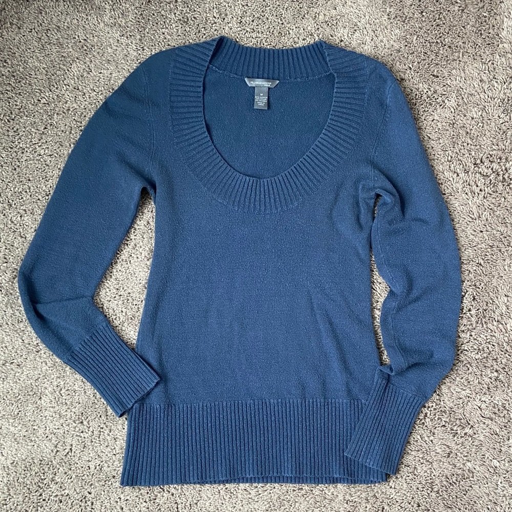 Women’s sweater